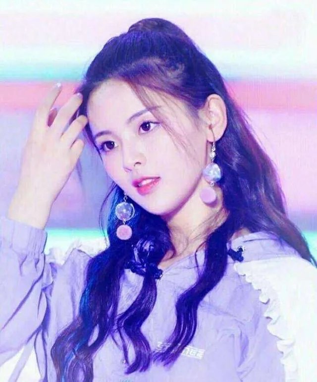 如果芭比娃娃要拍真人电影,全球范围内选角,你认为有哪些演员可以胜任这一角色?