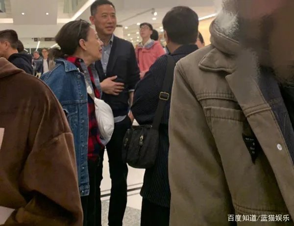 张国荣和唐鹤德之间有哪些很暖很贴心的事情