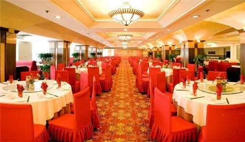 洛阳婚宴酒店档次排名  洛阳婚宴酒店多少钱一桌