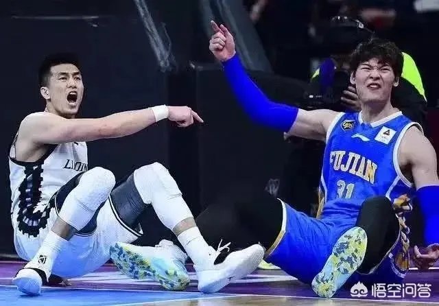 CBA季后赛,郭艾伦独砍46分,赛后高诗岩为MVP挑事,王哲林高智商回应,你怎么评价?