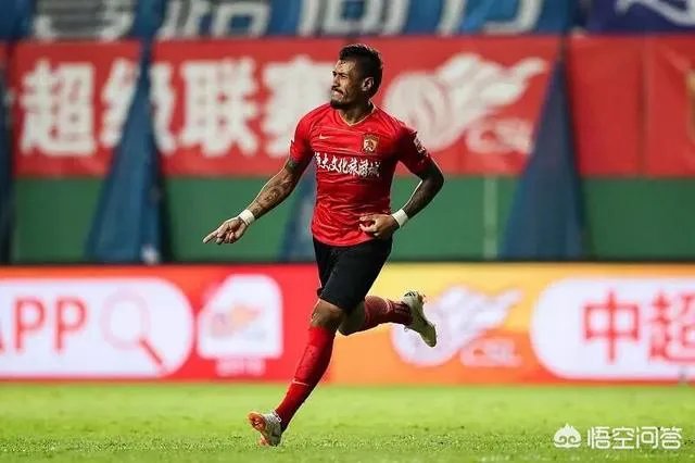 广州恒大5:0大胜天津权健,保利尼奥百场比赛迎来梅开二度,你如何评价?