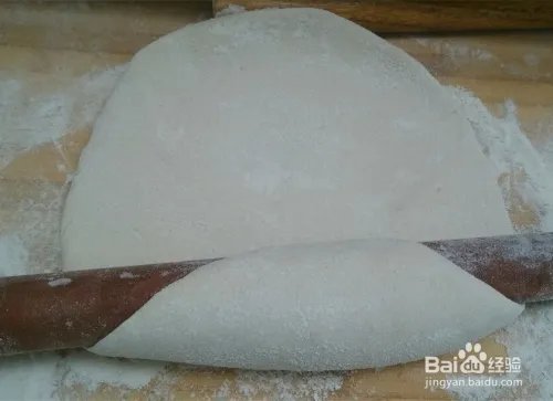 如何使用酥饼机做好吃的老婆饼