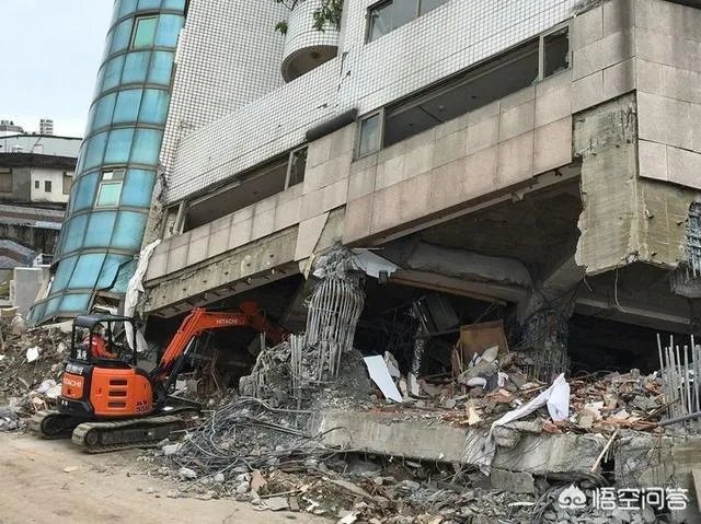 台湾的云翠大楼在地震中只是倾斜,那么这是意味着云翠大楼的防震系统做得好吗?