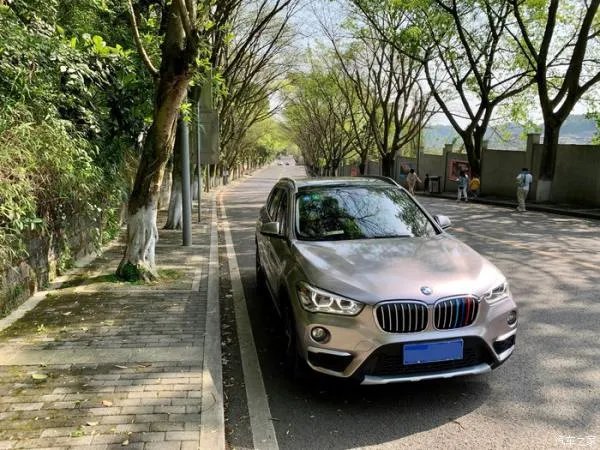 宝马X1用车两年多发点图片吧,浅谈感受