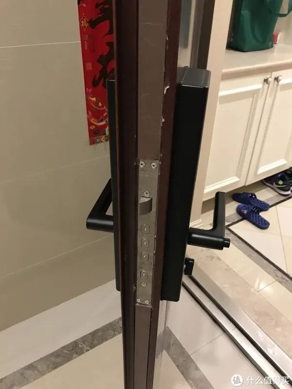 自然舒服的开锁方式, 鹿客智能指纹锁Classic版本