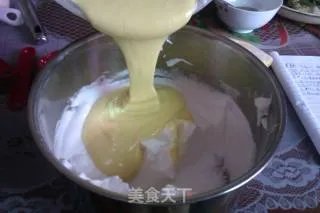 让新手教你做新手必学基础蛋糕——戚风蛋糕