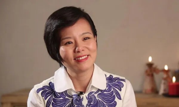 “法海你不懂爱”的下一句歌词是什么
