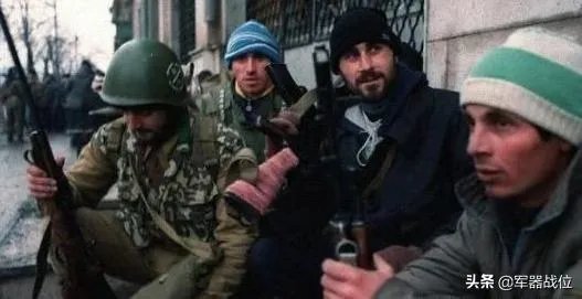 俄罗斯的车臣战争中,雇佣兵怎么被应召而来的?