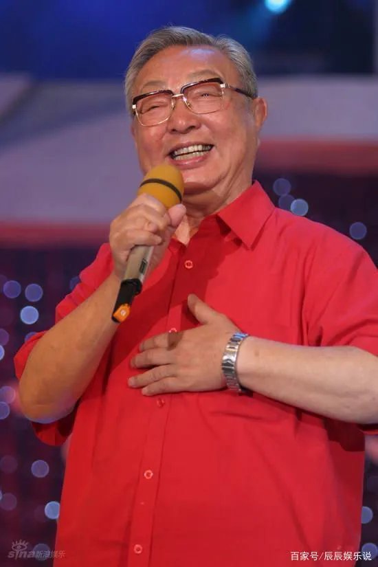 明星遗产起纠纷!相声演员唐杰忠去世一年后,子女因遗产上法庭,你怎么看?