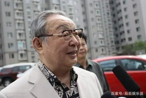 明星遗产起纠纷!相声演员唐杰忠去世一年后,子女因遗产上法庭,你怎么看?