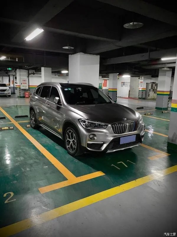 宝马X1用车两年多发点图片吧，浅谈感受