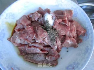 秋葵炒牛肉