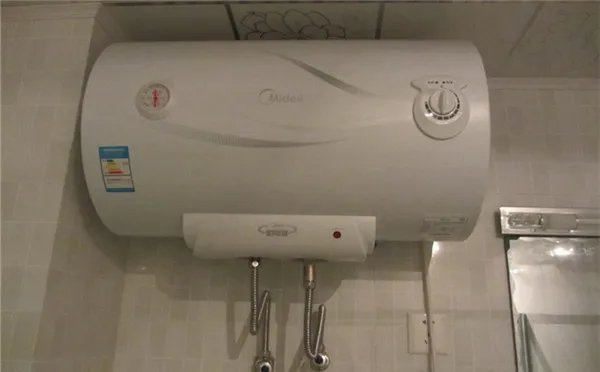 电热水器还是燃气热水器?