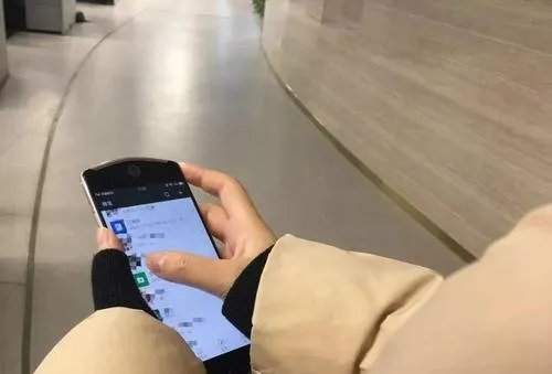 法院认定未成年人直播打赏无效,为什么直播打赏乱相百出?