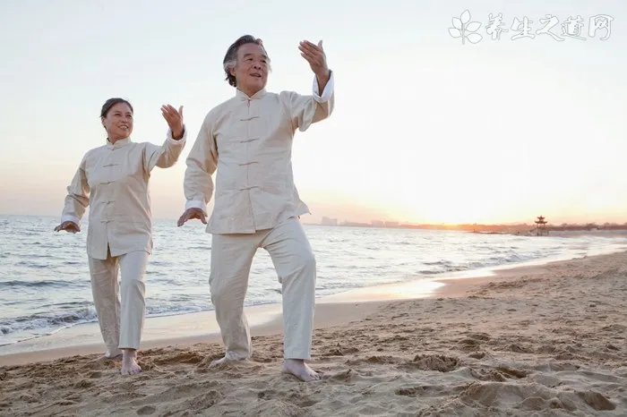 额头窄颧骨宽叫什么脸型 额头窄颧骨宽适合发型