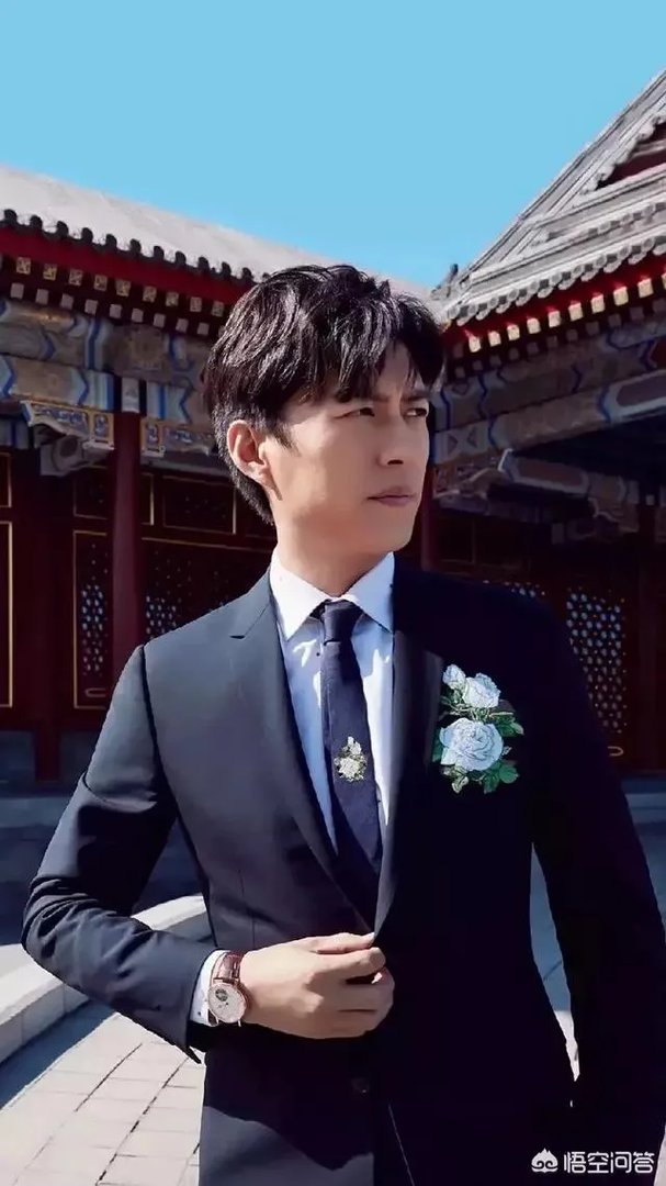 2018东方卫视跨年晚会中,各明星的表演有什么亮点?