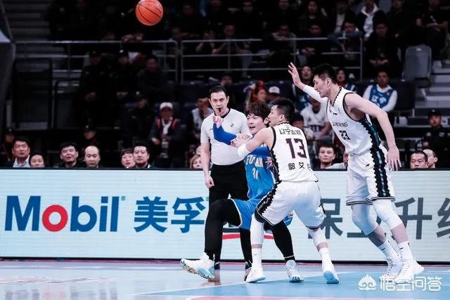 CBA季后赛,郭艾伦独砍46分,赛后高诗岩为MVP挑事,王哲林高智商回应,你怎么评价?