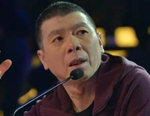 冯小刚近照曝光病情恶化,他究竟得了什么病?你了解这种病症吗?
