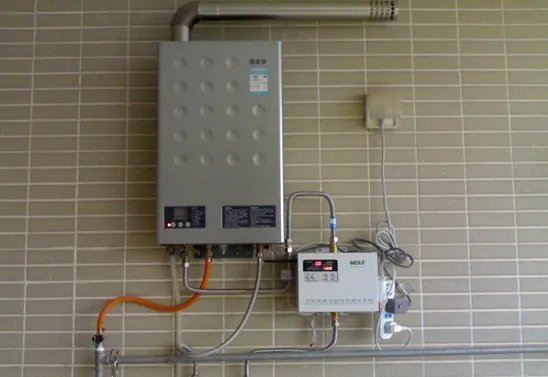 电热水器还是燃气热水器?