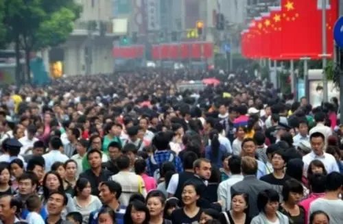中国人口突破14亿，那在古代影响人口发展的因素有哪些？