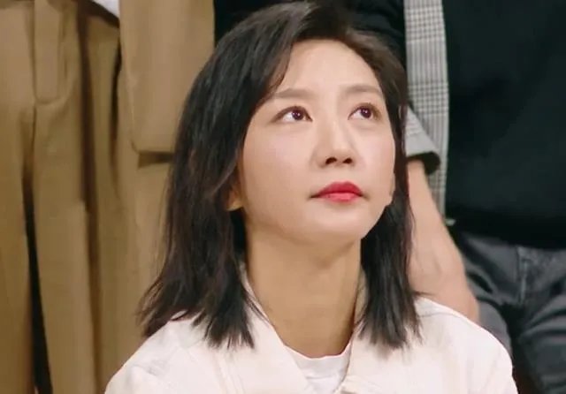 在综艺节目《演员请就位2》中,该怎样评价唐一菲的退赛?