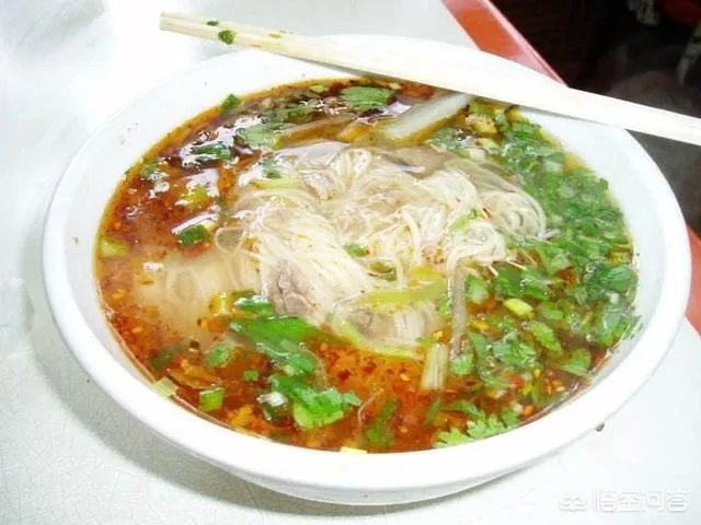 面条怎么做才好吃,宽面好还是细面好?