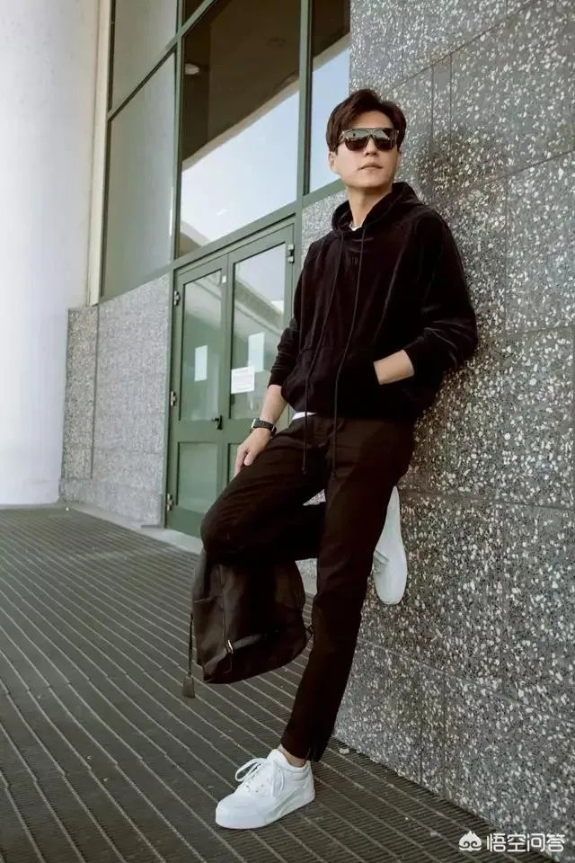 2018东方卫视跨年晚会中,各明星的表演有什么亮点?