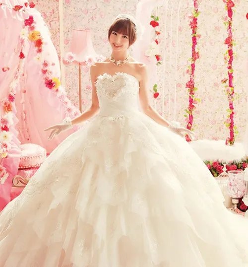 新娘婚纱选择技巧 2016婚纱图片大全