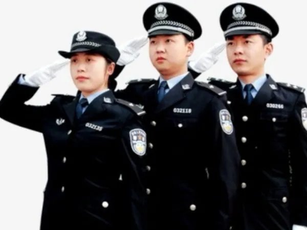 今年已经有50名民警因公牺牲,他们都是因何牺牲的?