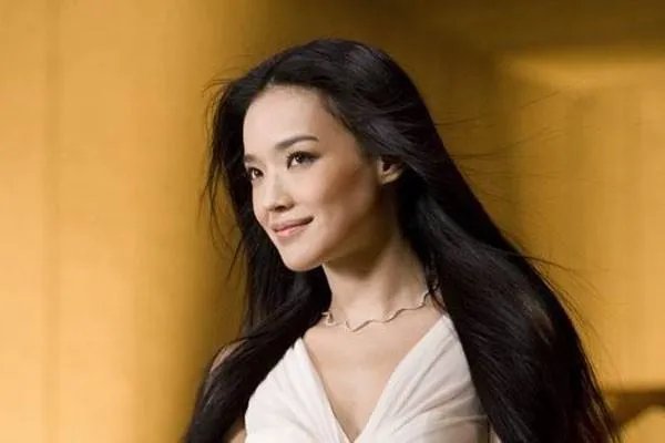 舒淇+张震的性感肉体给你展示什么是最好的时光?