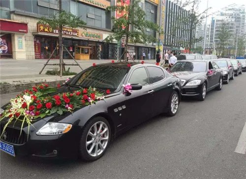 合肥婚庆用车多少钱 租婚车有几个步骤