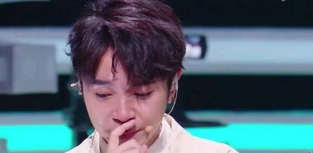 吴青峰著作权案胜诉后发文,胜诉了为什么粉丝还要集体安慰他?