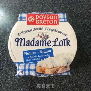 蓝莓奶酪包