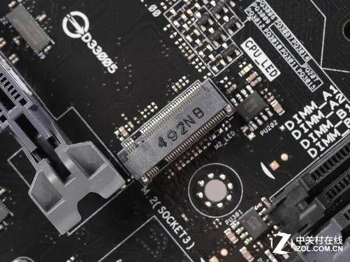 至强游戏设备 华硕Z97-PRO GAMER实测