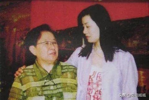 如果毛阿敏和那英同时在北京举办演唱会,你去看谁?