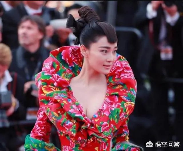 为什么戛纳电影节国内都会有人蹭红毯?而且会有网红出现在红毯上?