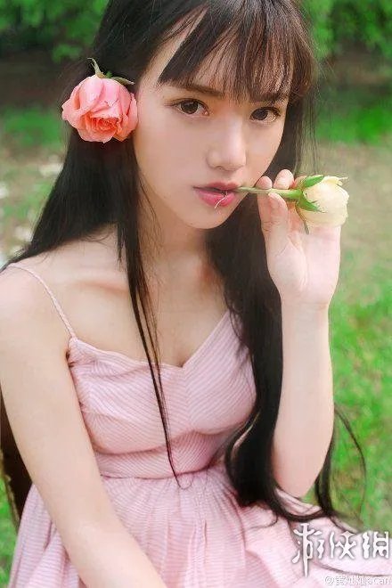 武大女神黄灿灿又整?打了两斤的苹果肌到底是什么鬼