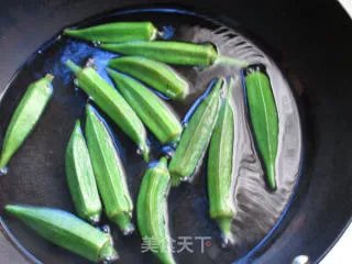 秋葵炒牛肉