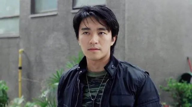 周星驰演了那些搞笑电影,那一部让你回味无穷?