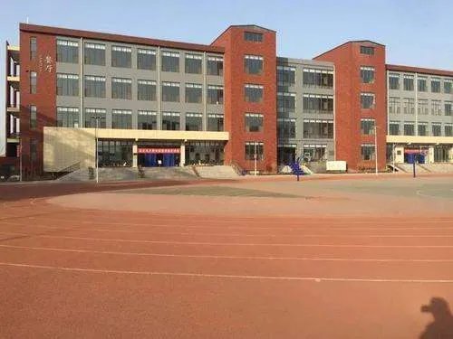 谁去过北大培文学校？到底咋样呢