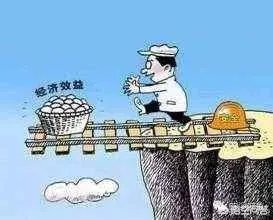 除了像华山栈道绝壁扫雪这样危险的工作外,还有哪些工作比较不安全?