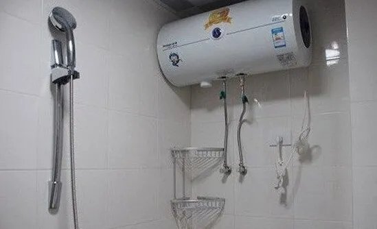 电热水器还是燃气热水器?