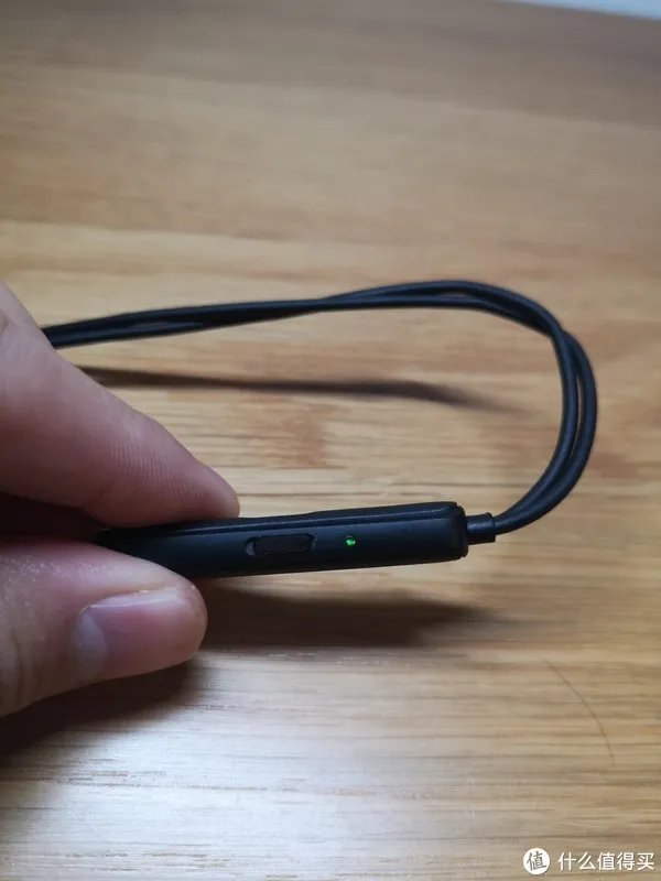 一键让电梯安静 华为主动降噪耳机3开箱及使用感受