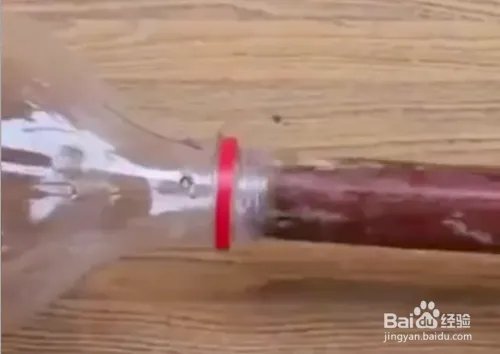 怎么用空的可乐瓶制作采果器
