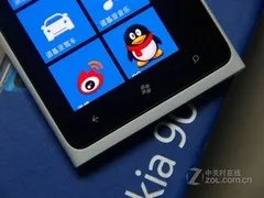 高人气WP7手机 行货诺基亚900价格再破3K