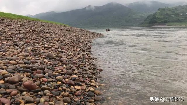 你喜欢到哪里捡奇石,收获如何?