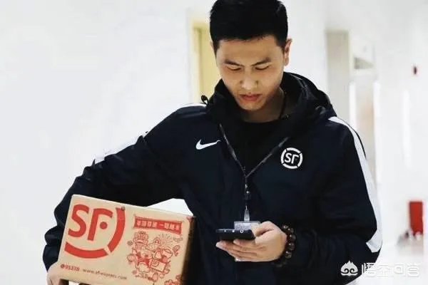顺丰的客户资源那么优质,为何没能利用起来卖货?
