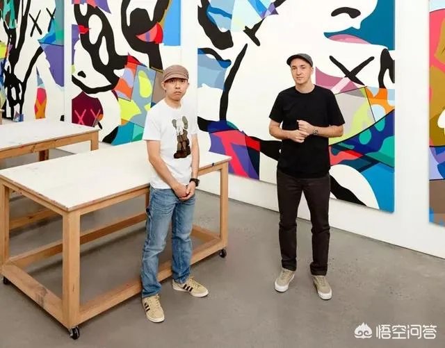 优衣库和KAWS的联名为什么会这么火?