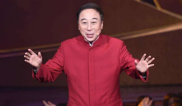 张馨月:没有林峯我也有这样的生活水平,哪些艺人的家庭背景“深藏不露”?