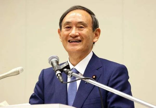 菅义伟将出任日本新首相,怎么日本新首相年龄比原来的还大?